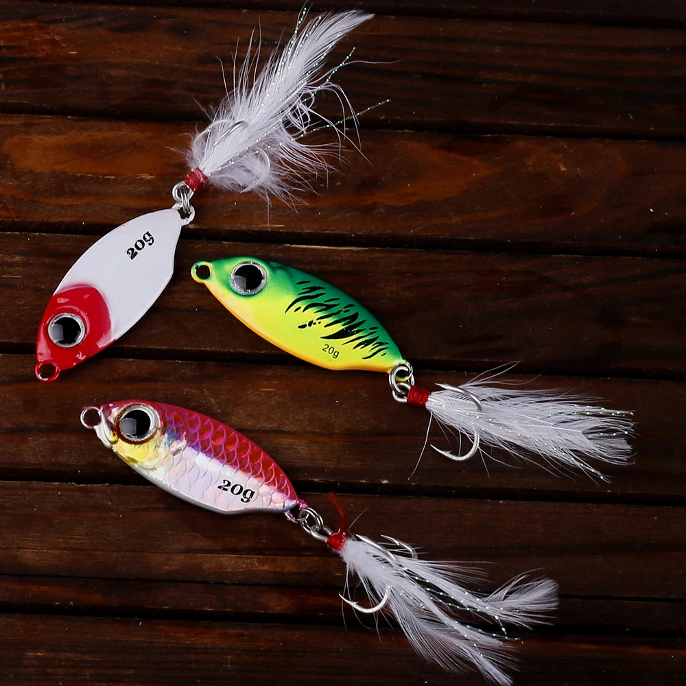 AYWFISH 1PCS Metal Casting Jig Artificial Vibration 10G / 15G / 20G Fishing Metal Bait Jigging Spoons With Feather Treble Hook