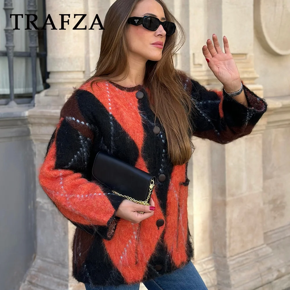 TRAFZA 2025 Autumn Winter Vintage Knitted Women Jackets Fashion Streetwear Argyle Thick Warm Single Breasted O Neck Lady Sweater