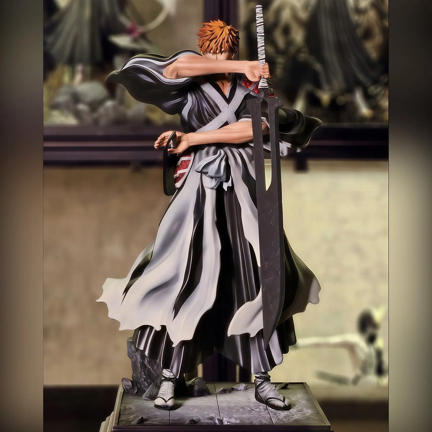 

35cm Anime Kurosaki Ichigo Figure Bleach Action Figures Pvc Model Doll Collection Statue Desk Decoration Toys Kid Birthday Gifts
