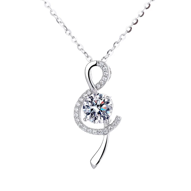 

Platinum Plated Pt950 Female 925 Sterling Silver Necklace With 1 Carat Four-Claw Diamond Pendant