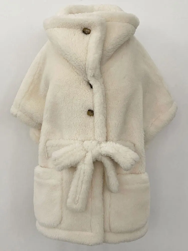 女性用ベスト ショート アルパカ ベスト 本物の毛皮コート ノースリーブ レディース 新秋ファッション 厚手 暖かい オーバーサイズ ファー ジャケット 女性用