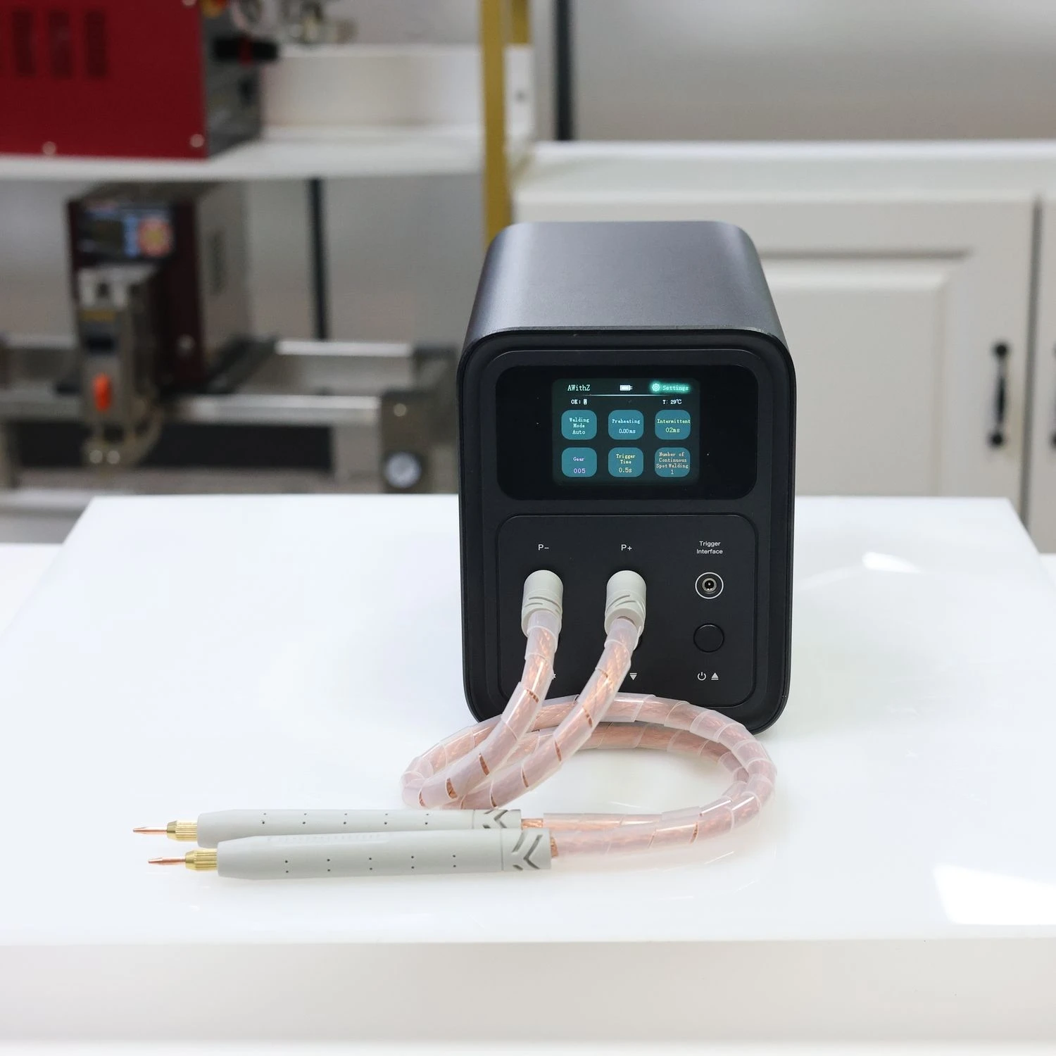 

P90C SuperFarad Spot Welder 6310A Pulse Current, Supports Nickel/Aluminum/Titanium Welding