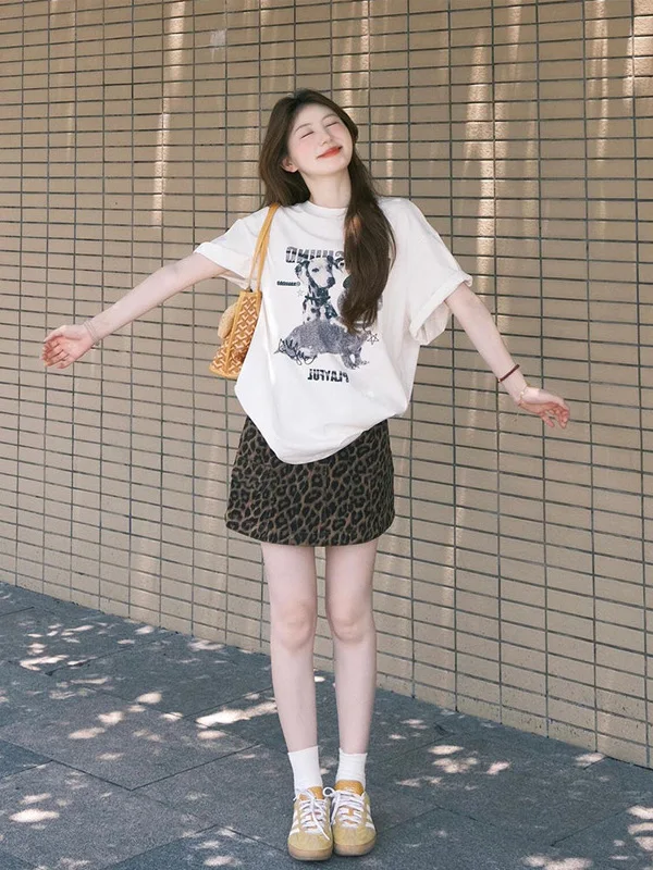 

Retro Cartoon Dog Letter Print Short Sleeve T-Shirt Women's Loose round Neck Lazy Style Top Summer New Arrival Korean Style