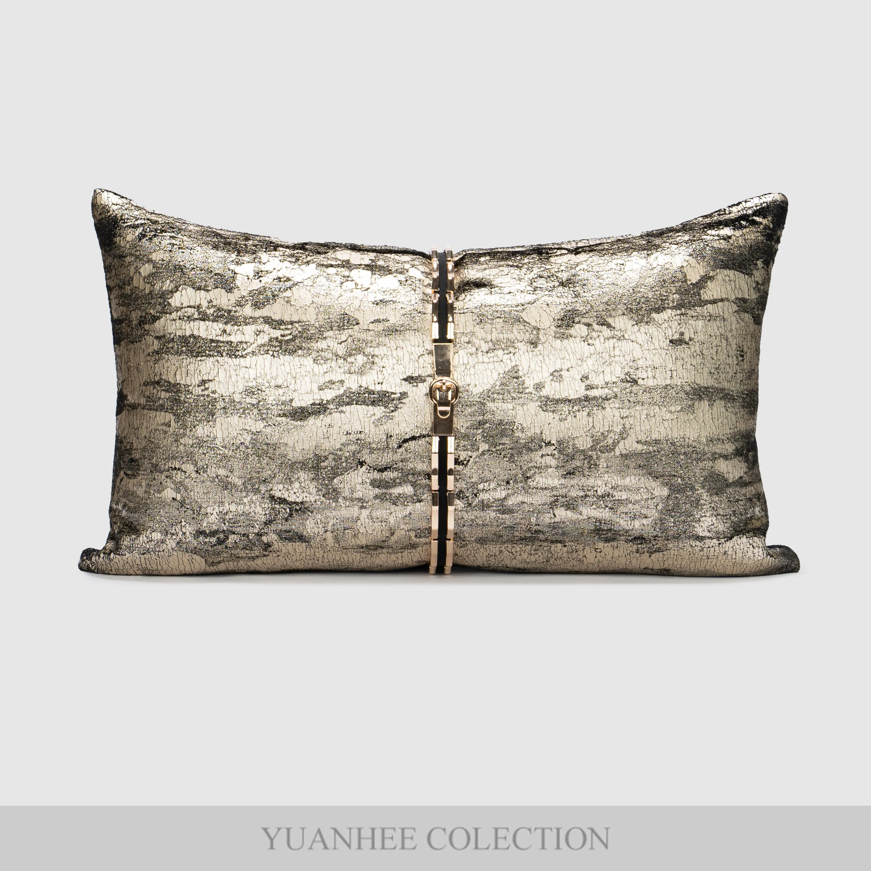 

Черно-золотая декоративная подушка для дома, дивана, гостиной, отеля, виллы, квадратная, современная, простая, с внутренним наполнителем, прочая.