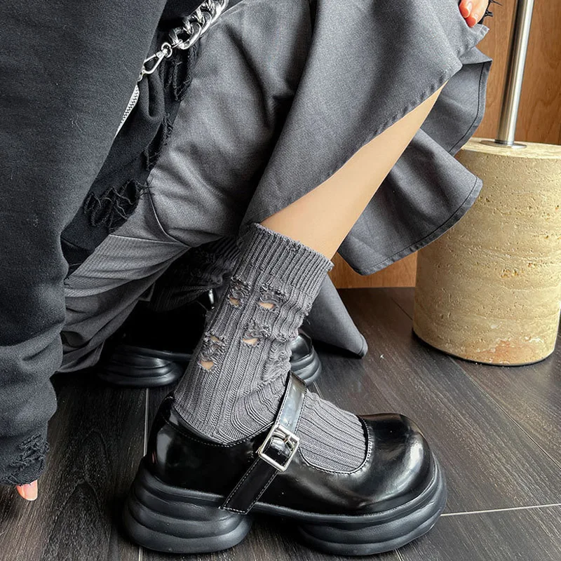 

Fashion Harajuku Street Socks Broken Hole Beggar Medium Tube Autumn Winter Cotton Pile Socks Hip-Hop Skateboard Cotton Socks