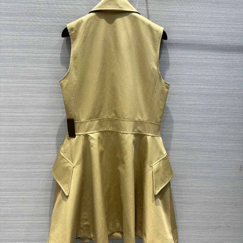 2024 High-quality Double-breasted Dress Temperament British Retro Waist A-shaped Umbrella Pendulum Tooling Vest Skirt Summer