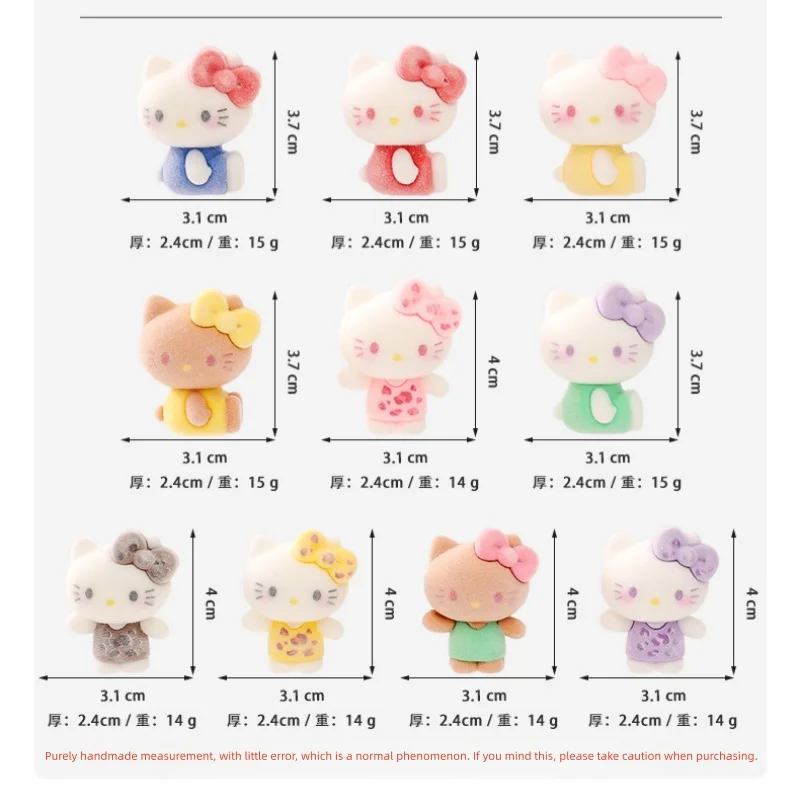 Nuova bambola carina KT cartoon, peluche alla moda, abbinamento istantaneo, piccola decorazione per soggiorno o scrivania, regalo con borsa cieca