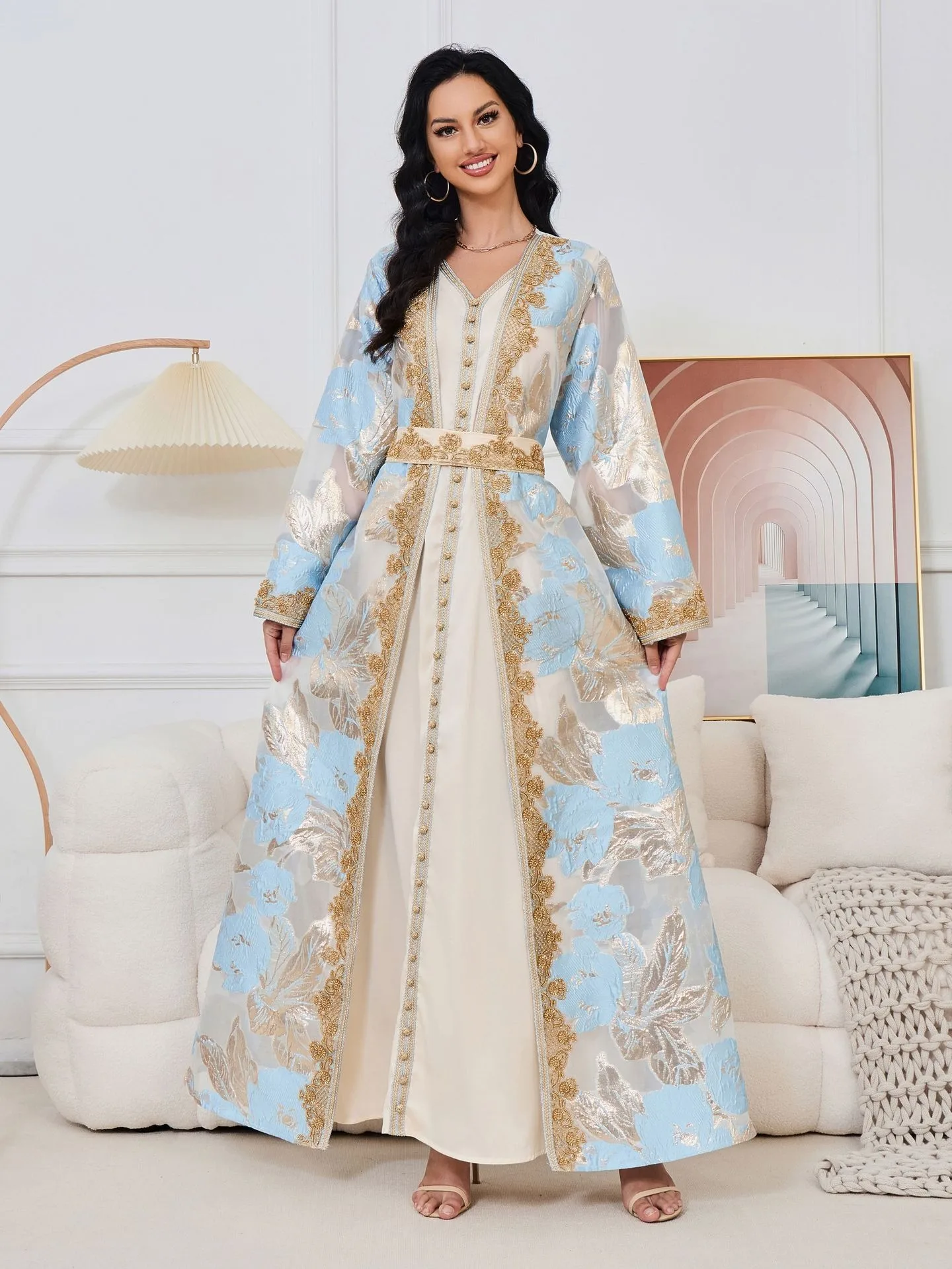 Wholesale Middle Eastern Muslim Abaya Women's Long Dress with Heavy Beading Elegant Party Gown Dress