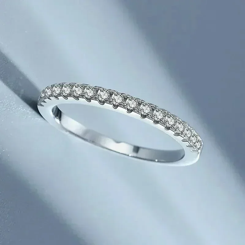 Elegant Design One Line Layout 0.15 CT Moissanite Luxury Style Wedding Ring, Jewelry Simplicity 18K White Gold Ring for Women