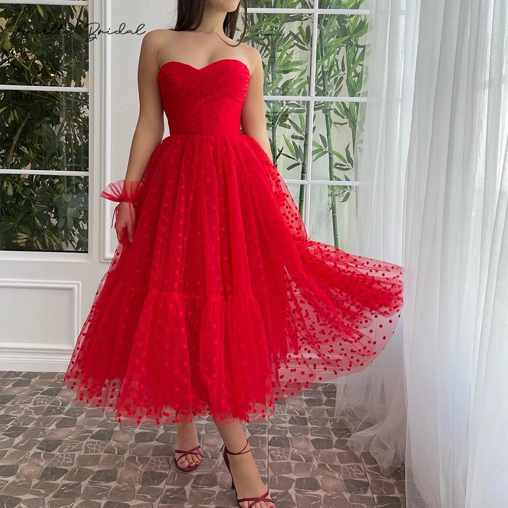 

Arietta Simple Red Polka Dots Tulle Midi Prom Dresses Strapless Tea-Length A-Line Wedding Party Dresses Short Evening Gowns