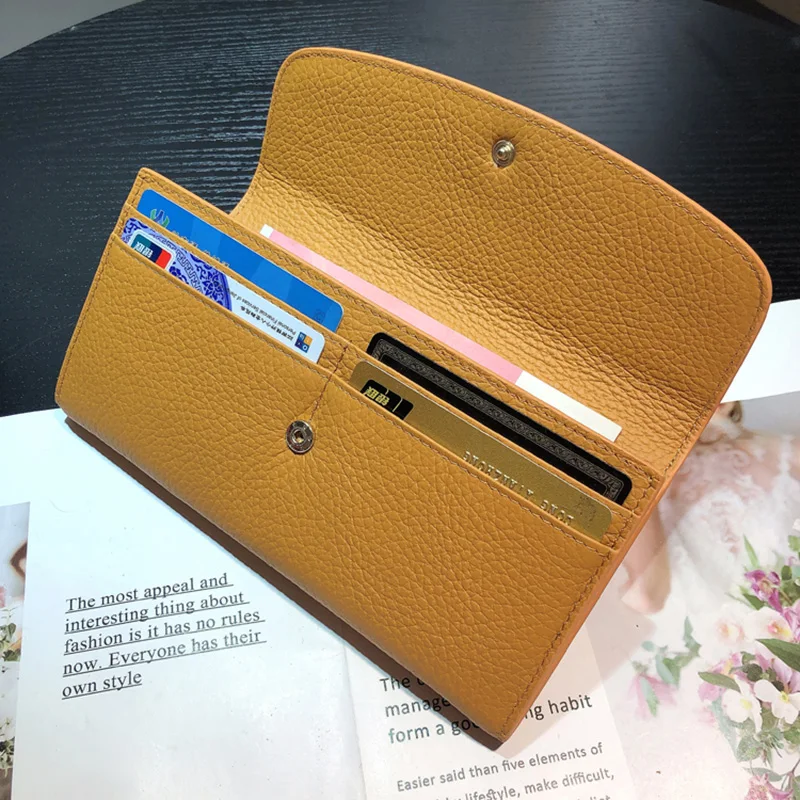 Portefeuille long en cuir de vachette véritable pour femme, pochette à fleurs, sac à main enveloppe pour téléphone, design original, 2024 nouveau