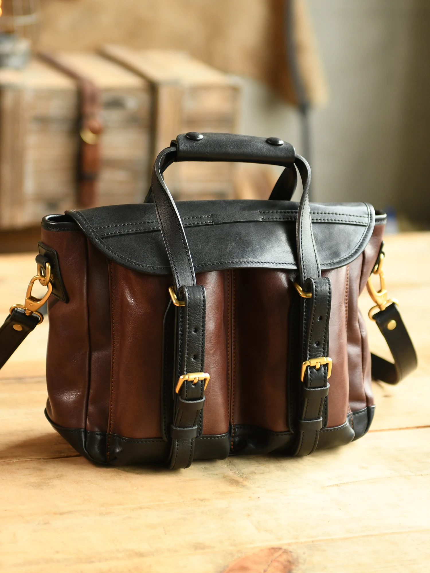 Vintage high quality first layer cowhide men's handbags outdoor travel work handmade genuine leather shoulder messenger bag