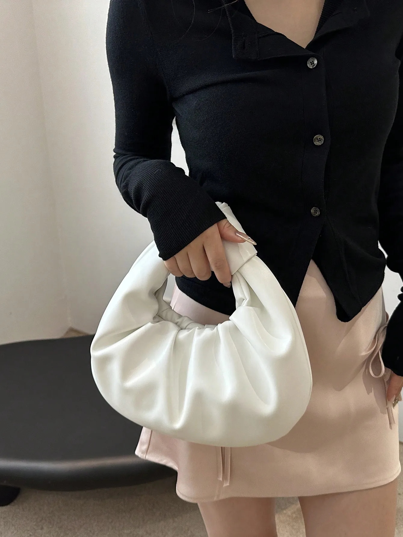 حقيبة يد نسائية من جلد البولي يوريثان الناعم المطوي، حقيبة حمل سحابية عصرية عالية الجودة #4