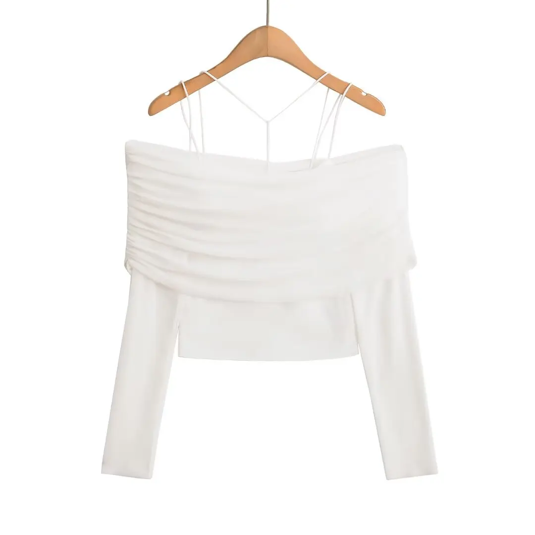 طقم نسائي مثير بتصميم شبكي وحمالة رقبة معلقة، توب وبنطلون مرن بتصميم كروس على الكتف الواحد