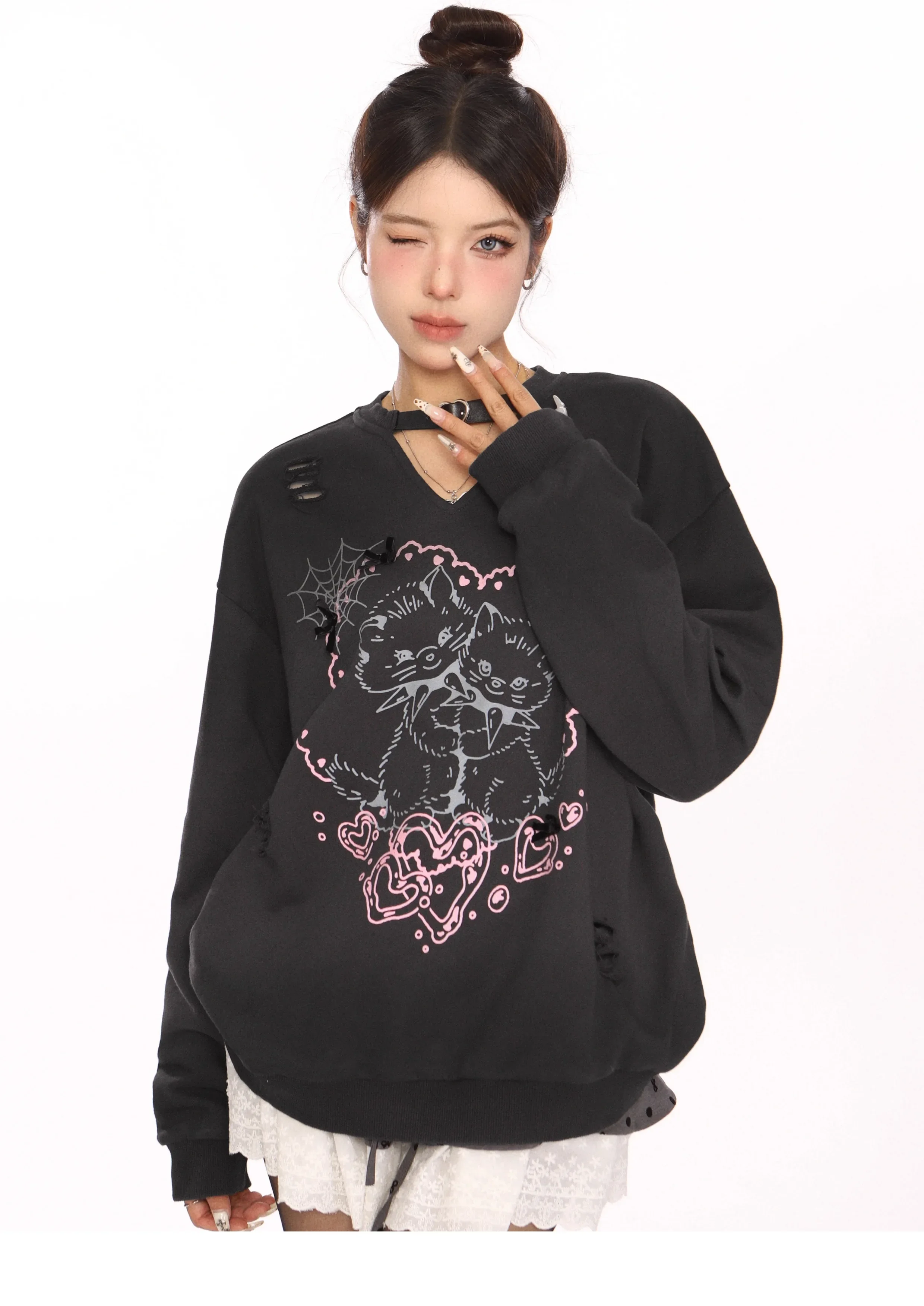 Casual Ripped Sweatshirts Women Y2K Cat Print Heart Choker Long Sleeve Loose Hoodies Sweet Pullover Fashion Clothing Harajuku