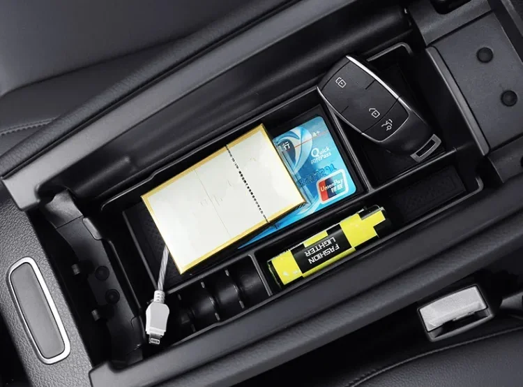 For Mercedes Benz GLB GLA CLA A B Class MB X247 H247 C118 W177 W247 AMG Car Center Console Armrest Storage Box Sundries Packing
