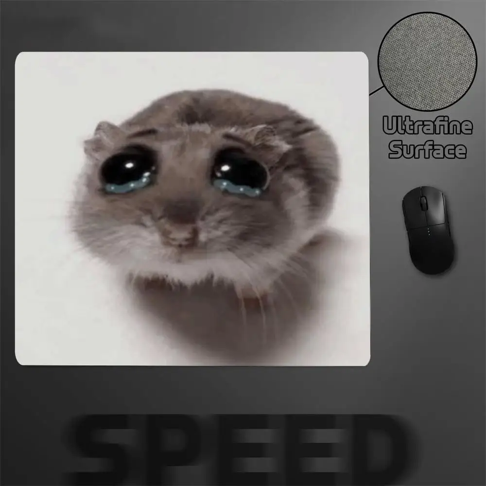 Cute Hamster Meme Small Gaming Mouse Pad Non-Slip Rubber Base Waterproof Lock Edge Desk Mat for Office Home Computer Accessories