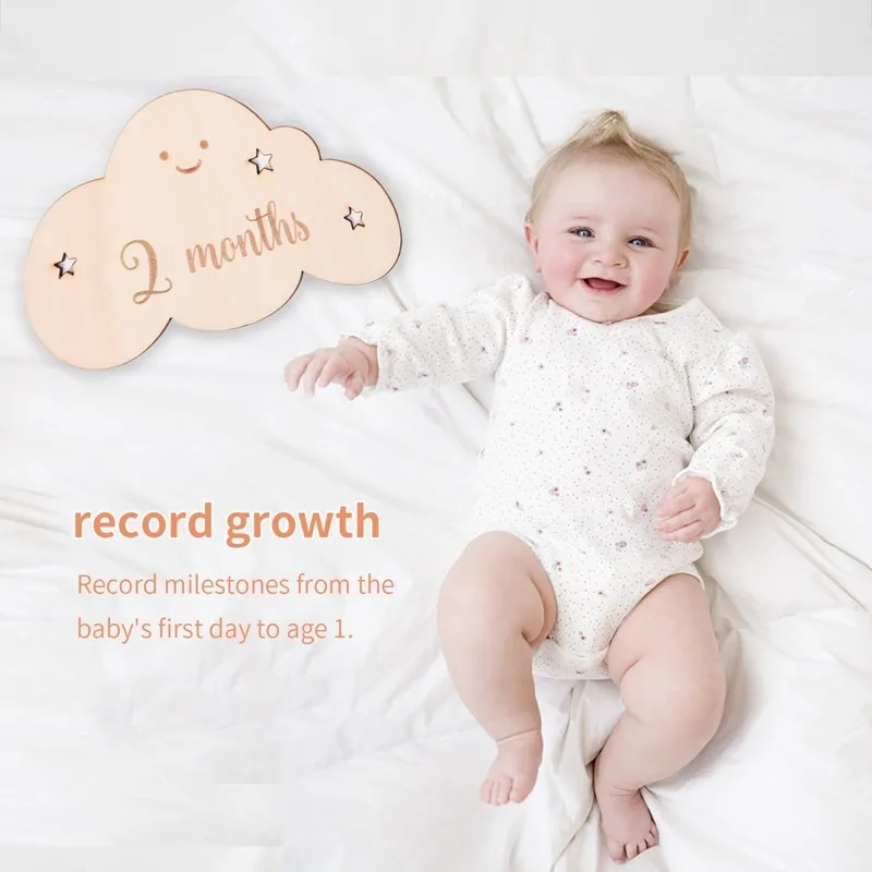 8 Teile/satz Holz Baby Milestone Karten Cute Wolke Form Milestone Memorial Monatliche Neugeborenen Foto Zubehör Baby Commemorativenir