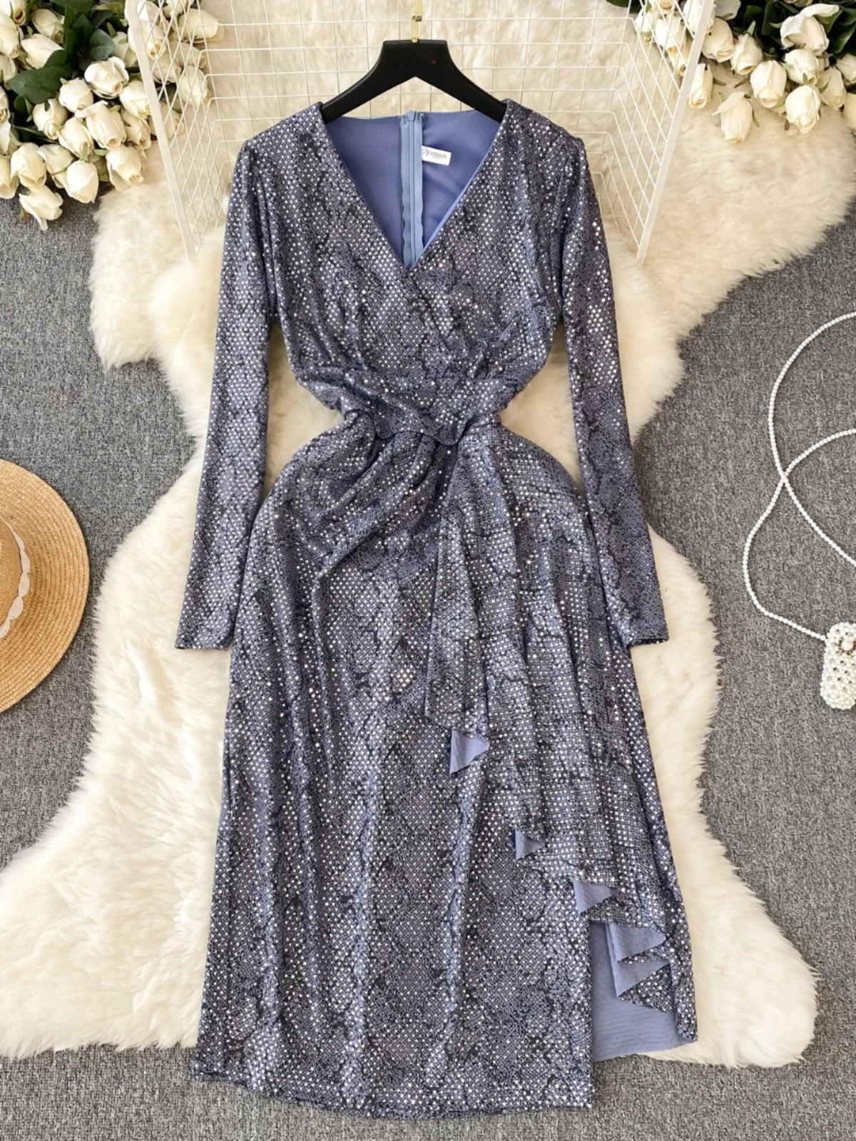 Shiny Snake Skin Pattern Long Dress Women's Mid-Maturity Style Belted Skirt Korean Version High Waist Long Sleeve Autumn Winter