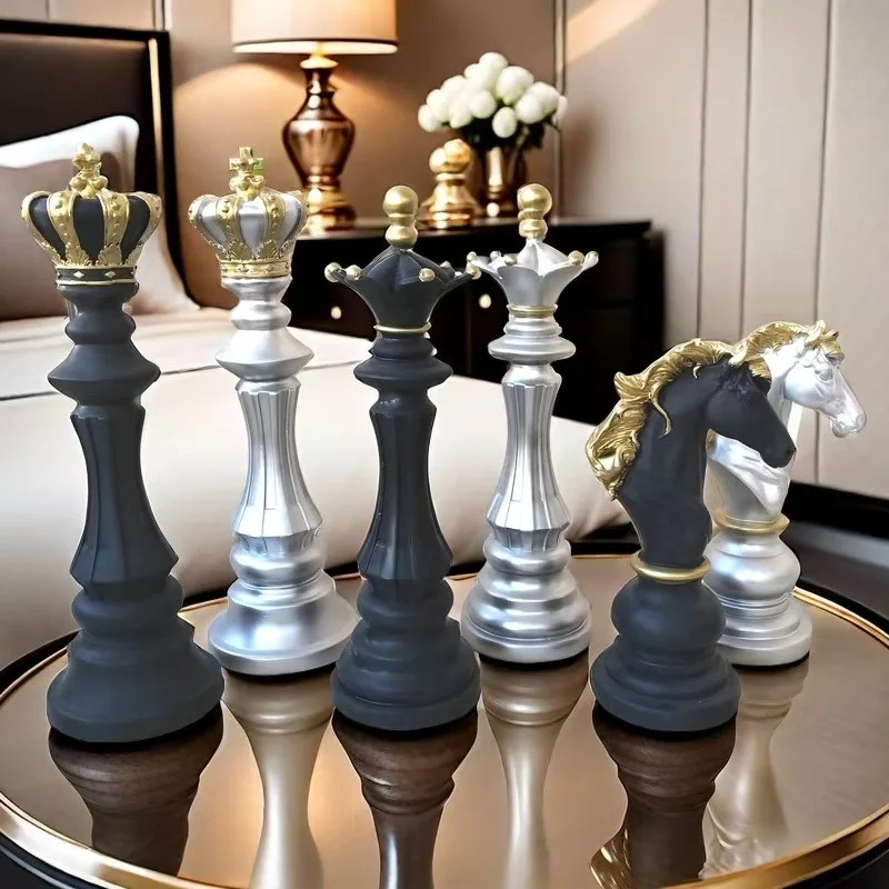 NORTHEUINS Resin Retro International Chess Figurine for Interior King Knight Sculpture Home Desktop Decor Living Room Decoration