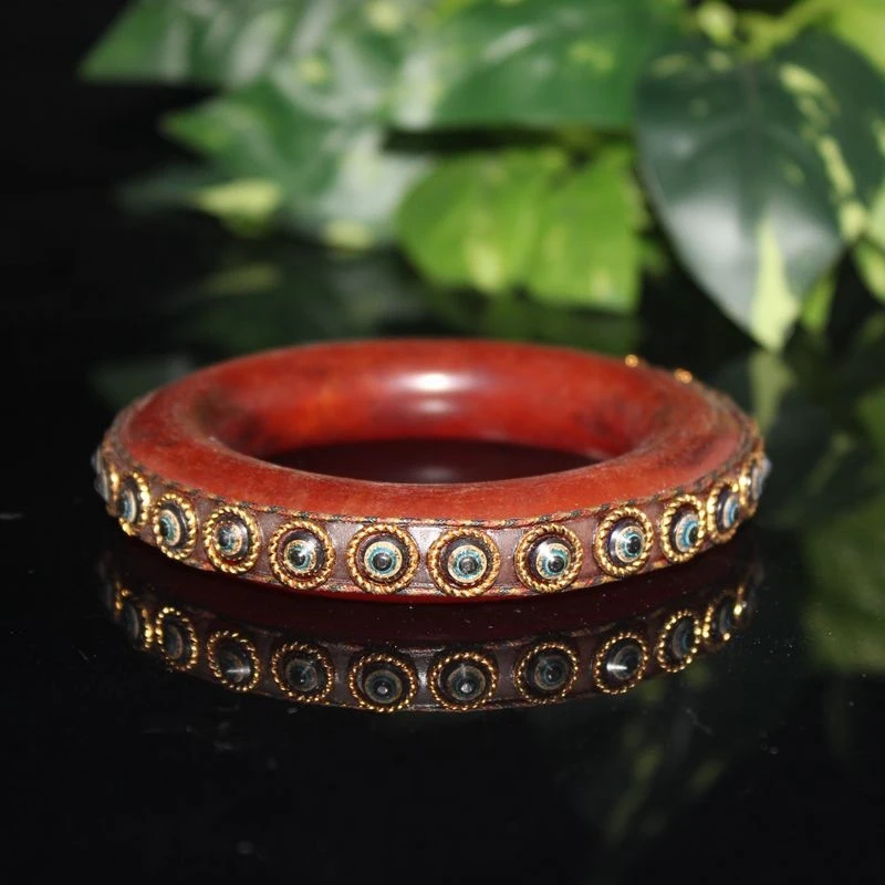 

Imitation amber inlaid gemstone , antique bracelet, film props, vintage ethnic style