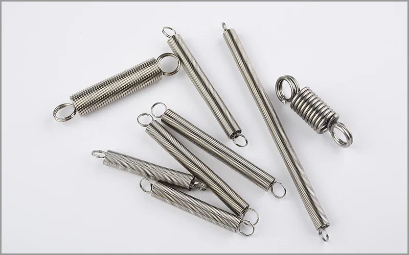 304 Stainless Steel Spiral Tension Spring with O Ring Wire Diameter 1.0 1.2 mm Outer Diameter 6 12 mm Length 20 120 mm