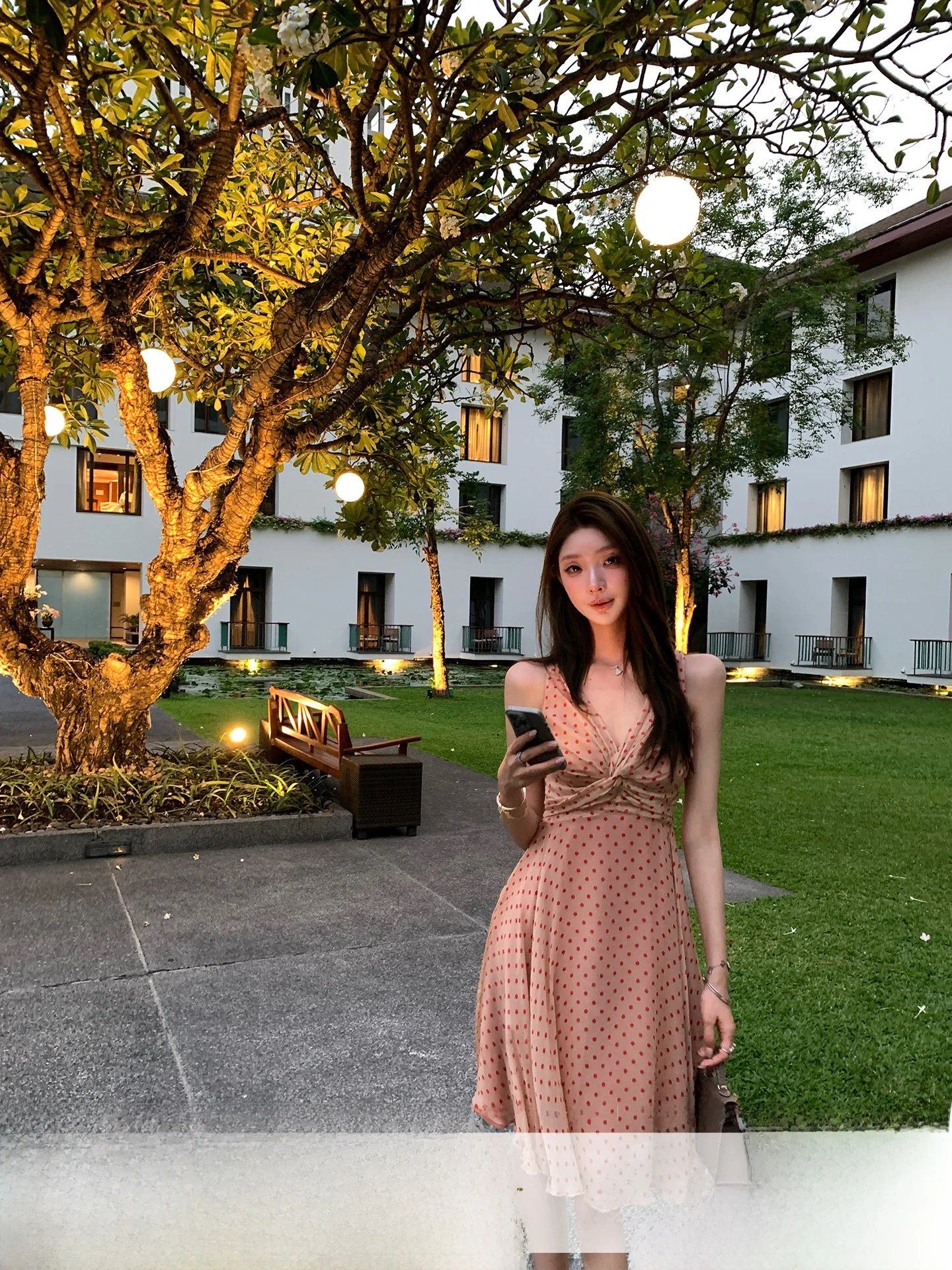 

Yoli Zhang Yuli V Women's Spring Vintage Slimming Dress Casual Style Polyester Fiber Summer Dress