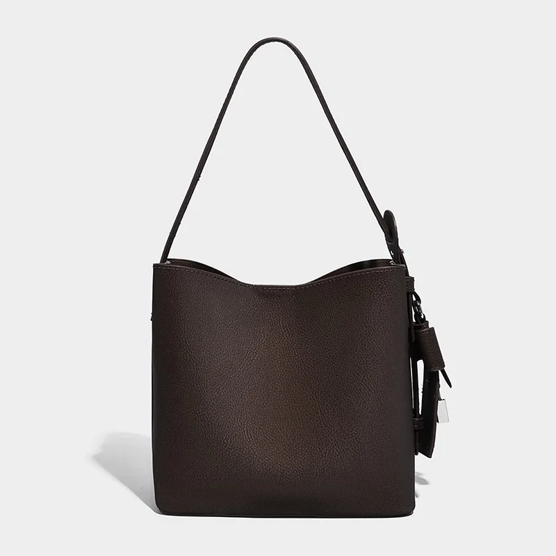 

2025 новая женская ретро матовая корейская сумка из мягкой кожи, роскошный модный дизайн, горизонтальная сумка через плечо с ленивой грудью