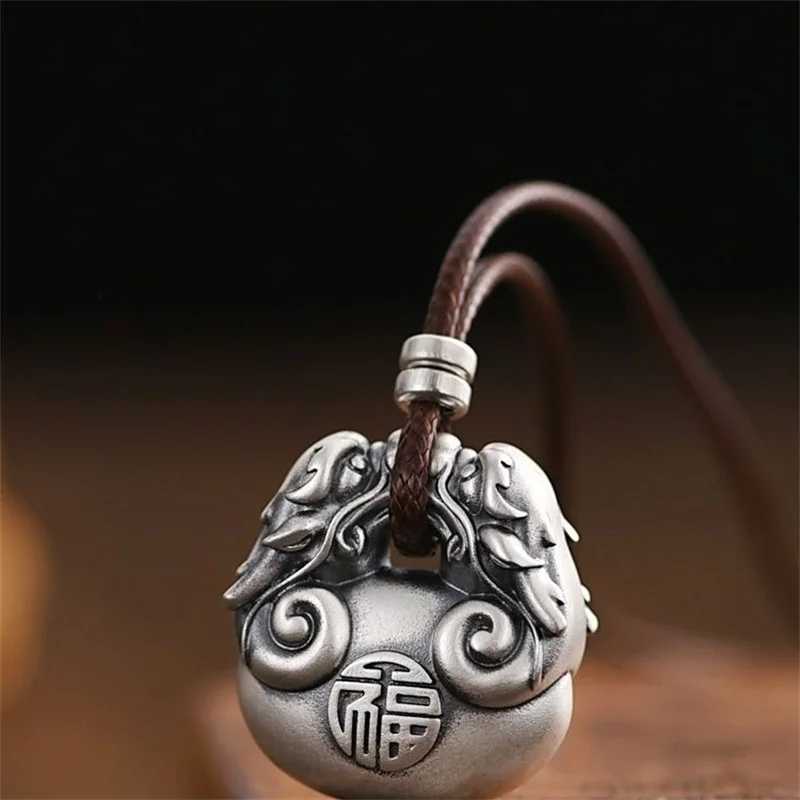 

Винтажное рельефное двухслойное ожерелье с драконом, мужские ювелирные изделия, кулон с пряжкой Lucky Fu, мужской подарок на Новый год