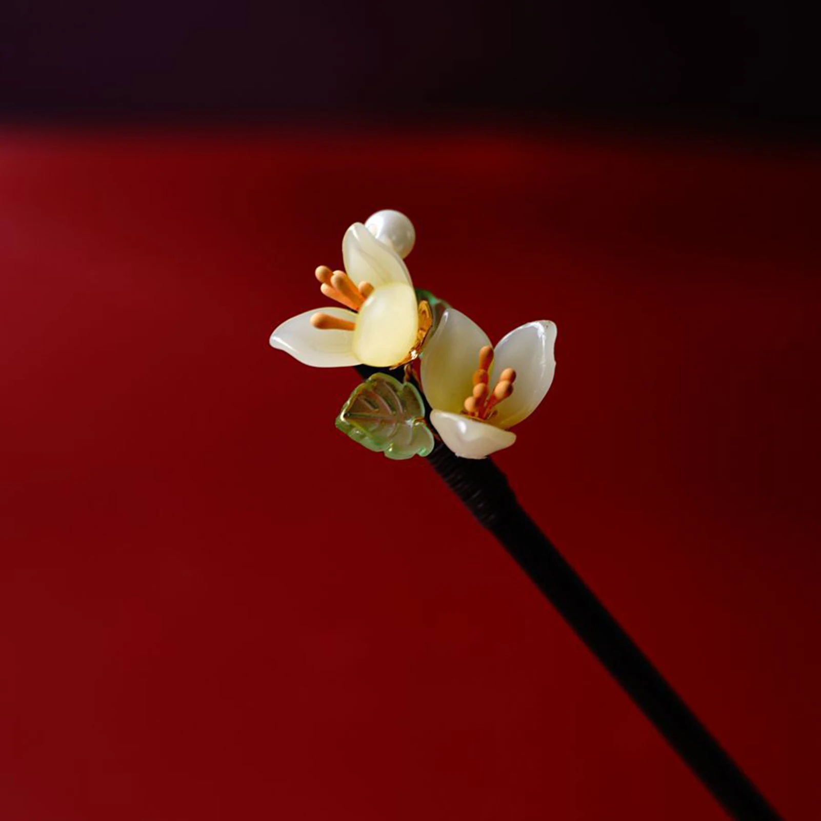 خمر النمط الصيني دبوس الشعر للنساء أنيقة خشبية زهرة الشعر عصا Hanfu شيونغسام فستان كامل الديكور إكسسوارات الشعر