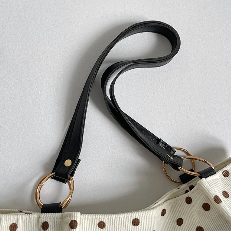 Canvas-Umhängetasche mit Polka-Dot-Print, Damen-Shopper mit großer Kapazität, koreanische Nischen-Handtasche mit vielseitiger Magnetschnalle – Detail 6