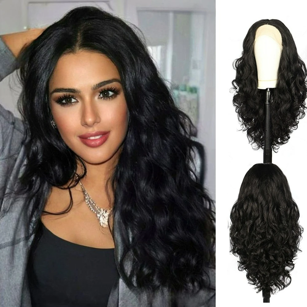 Short wavy synthetic wig, suitable for all skin tones — heat-resistant fibers create a voluminous curly effect