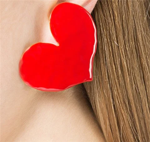 

New fashion temperament atmospheric exaggerated red drop glaze enamel earrings high-end ear clips women without ear piercings