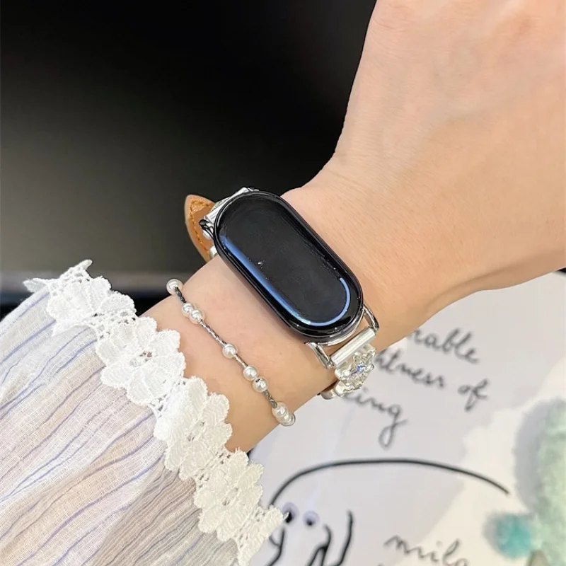 

Vintage star studded diamond patchwork leather is suitable for Xiaomi Band 8Pro/9Pro，For Mi band 3/4/5/6/7，8/8NFC/9/9NFC/10/10NF