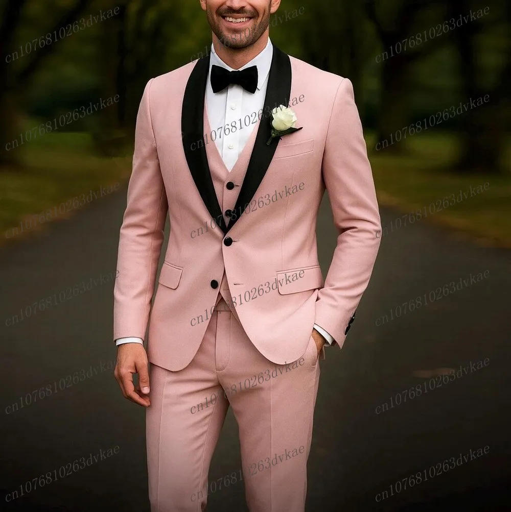 

Светло-розовый мужской костюм с черным воротником, свадебная вечеринка, формальный жених, жених, выпускной, деловой мужской смокинг, комплект из 3 предметов, куртка, жилет, брюки