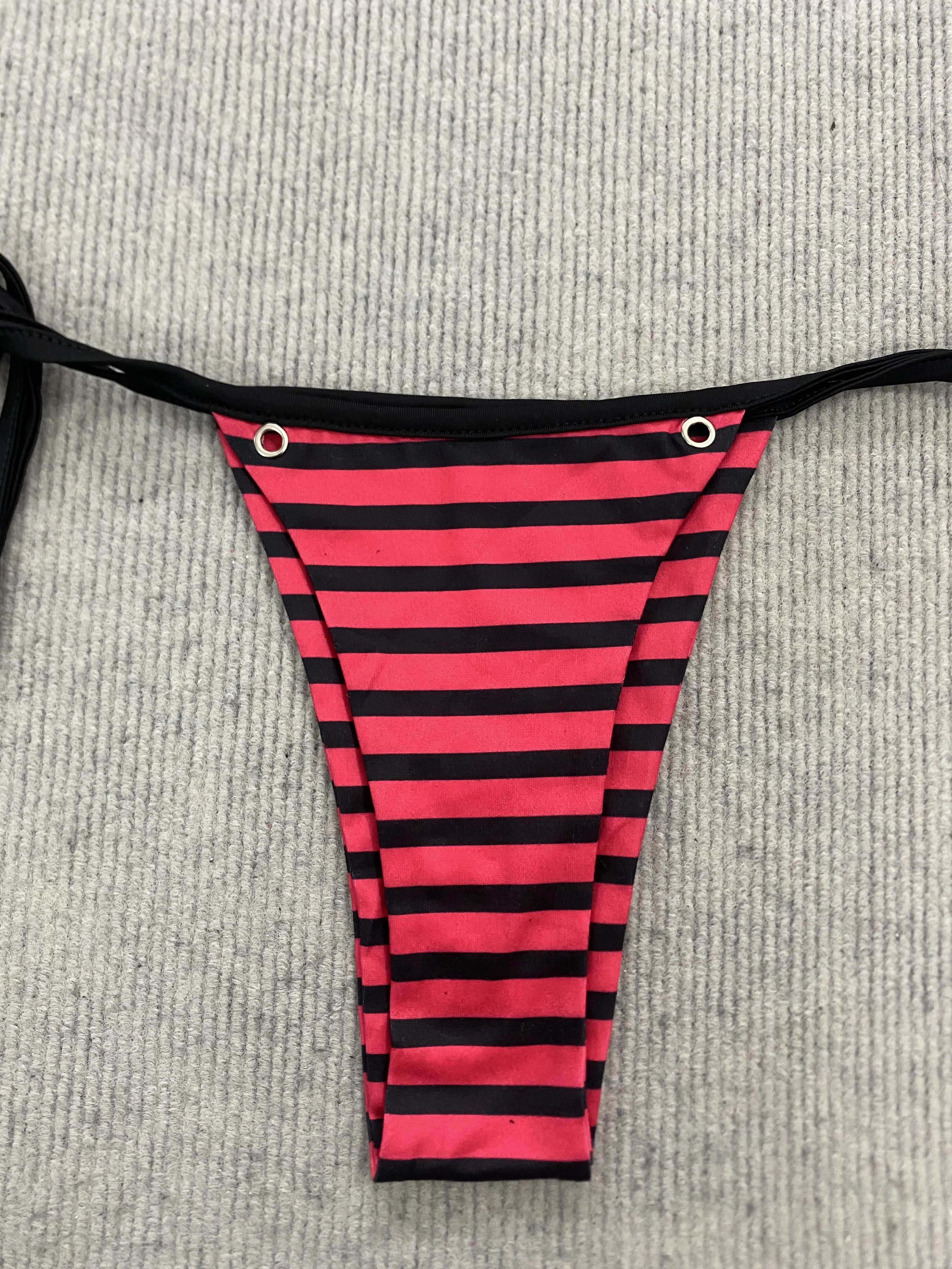 Y2K European American Red Black Stripe Print Cross Harajuku Bikini Summer Sexy Hot Girl Sweet Cute Hanging Neck Strap Bikini Set - Image 5