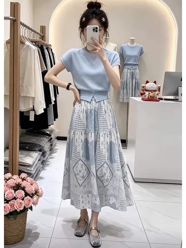 

Stunning Casual Blue Knitted Top And High Waist Skirt Set Women's Slimming Summer Fashion Ensemble Breathable Medium Weight