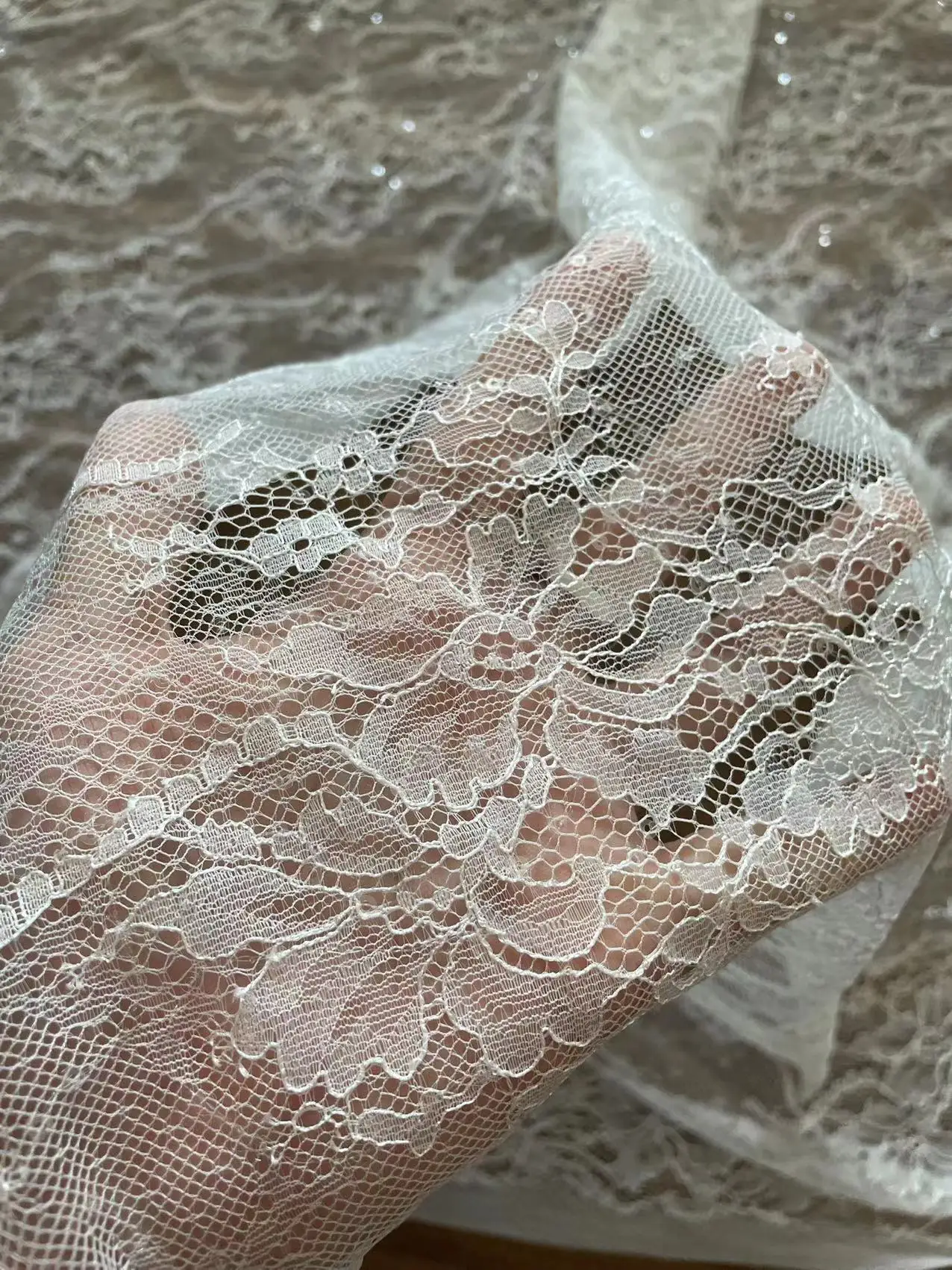 higher qualtiy lace ivory chantilly lace bridal wedding gown dress lace fabric sequins lace fabric sell by ayrd