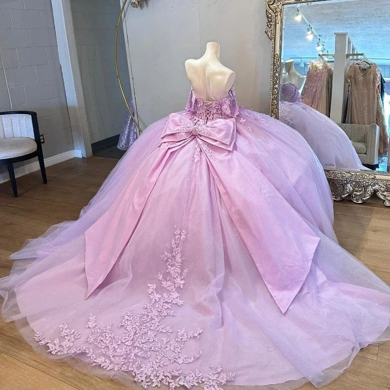 Apliques florales de lujo vestido para quinceañeras lila con hombros descubiertos princesa encaje lazo cuentas Vestidos Quinceañera 2025 Modernos personalizados