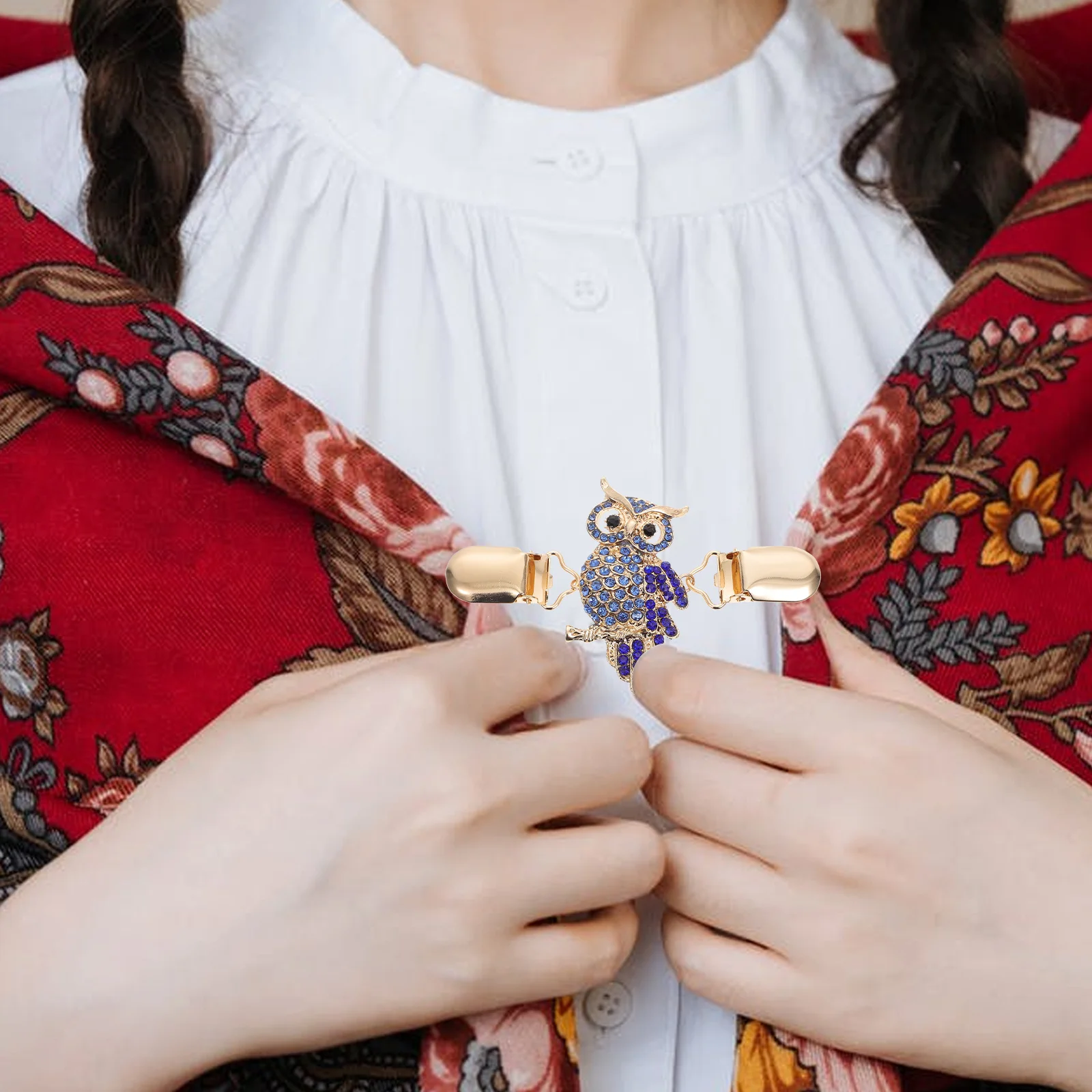 

Creative Cardigan Clip Alloy Shawl Clasp For Women Dress Brooch Collar Clips Sweater Accessory Fashion Clothing Pin