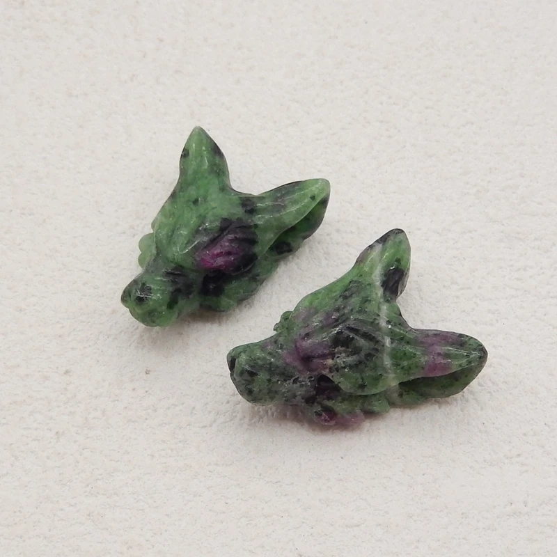 2Pcs Natural Stone Ruby And Zoisite Wolf Head Pendant Reiki Healing Carved Animal DIY Animal Jewelry Necklace Gift 22x16x8mm 4g