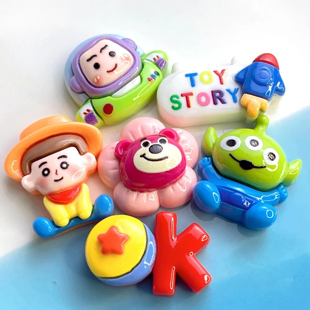 10 Pcs Resin Cute Bright Surface Cartoon Astronaut Hairpin Earrings Pendant Scrapbook Craft Diy Children's Toys Ornament Parts