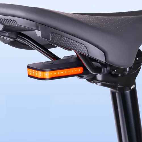 Imagen 2 del producto Luz LED para bicicleta RAVEMEN CL01, lámpara trasera, recargable por USB, Sensor de freno de encendido y apagado automático, diseño aerodinámico, visibilidad lateral