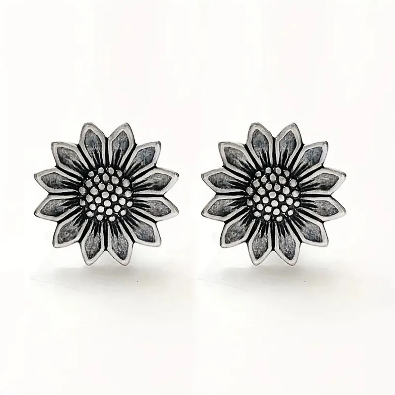 Huitan Personality Sunflower Stud Earrings Women Vintage Silver Color Exquisite Flower Piercing Earrings Daily Wear Chic Jewelry