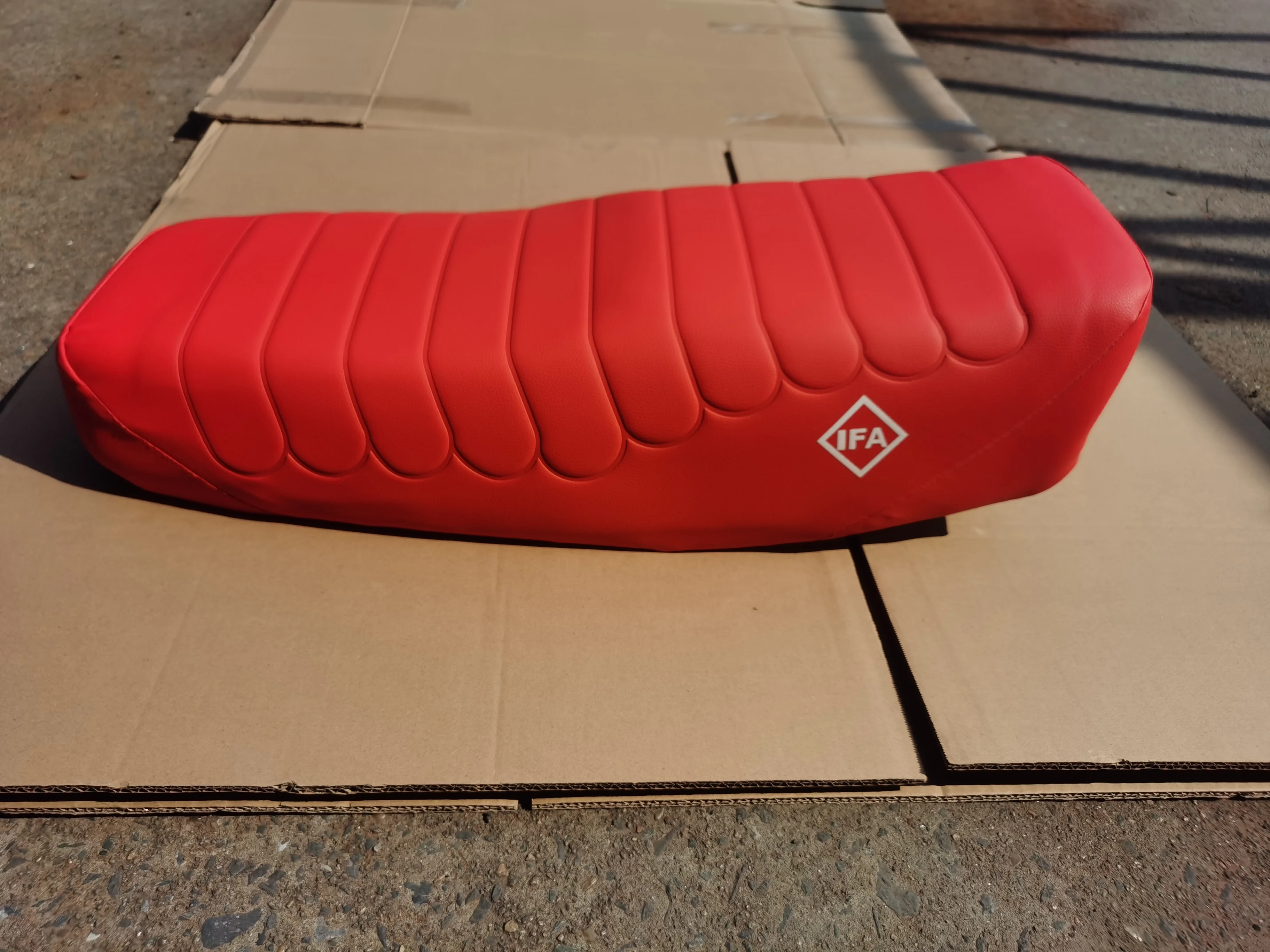 

New Condition Complete Seat Reproduction for MZ ETZ 251 Motorcycle Comfortable Ergonomic Design High-Quality Seats Accessories