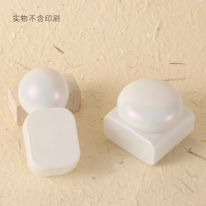 

20ml 30ml 50ml100ml120ml Lotion Bottle Pearlescent White Spray Bottle Pumb Refillable Bottle with Holographic Ball Press Cap