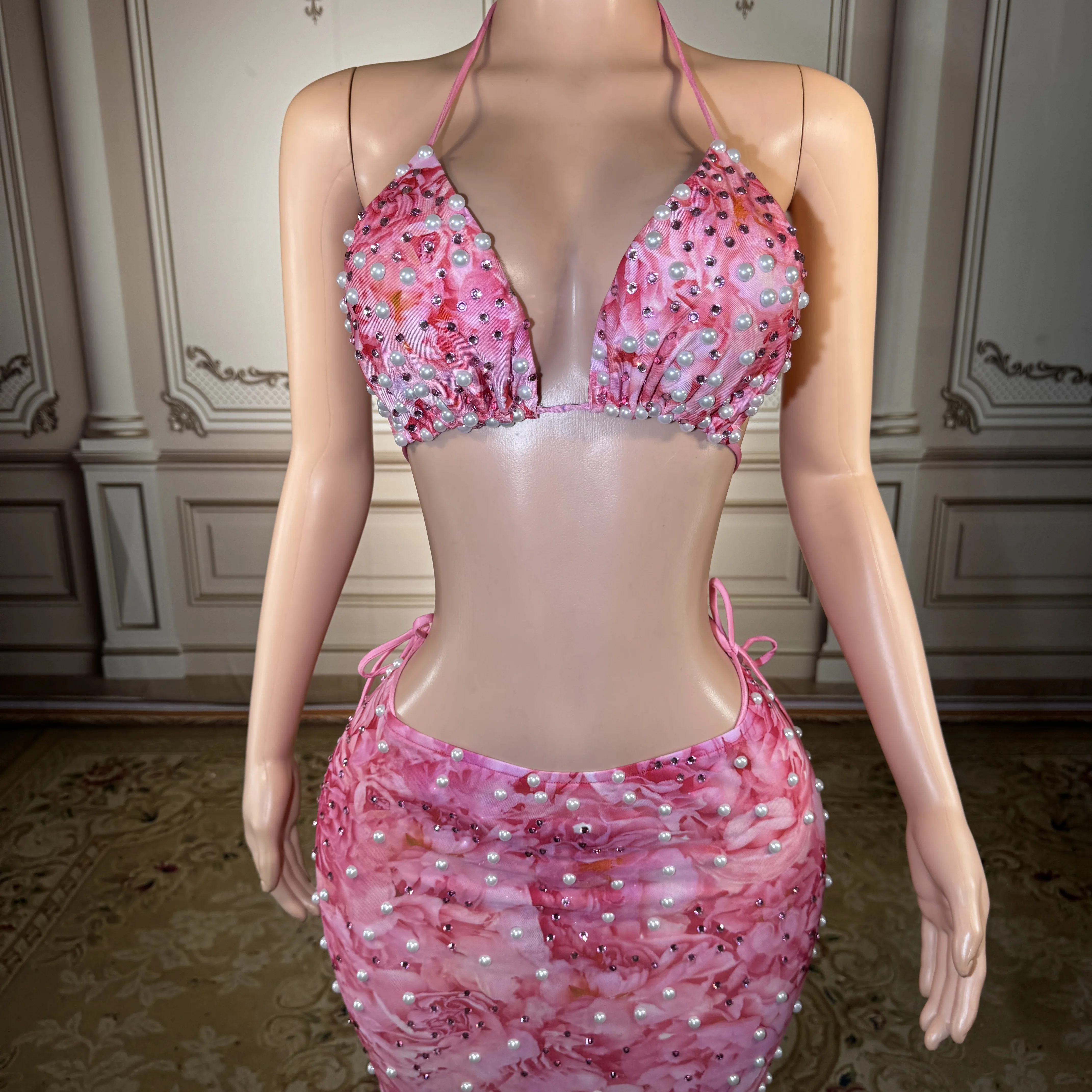 

Комплект из трех предметов: купальник с бусинами ZD, юбка-сетка без спинки на бретелях, утягивающий купальник, женский раздельный бикини, пляжный сексуальный купальник с цветочным принтом