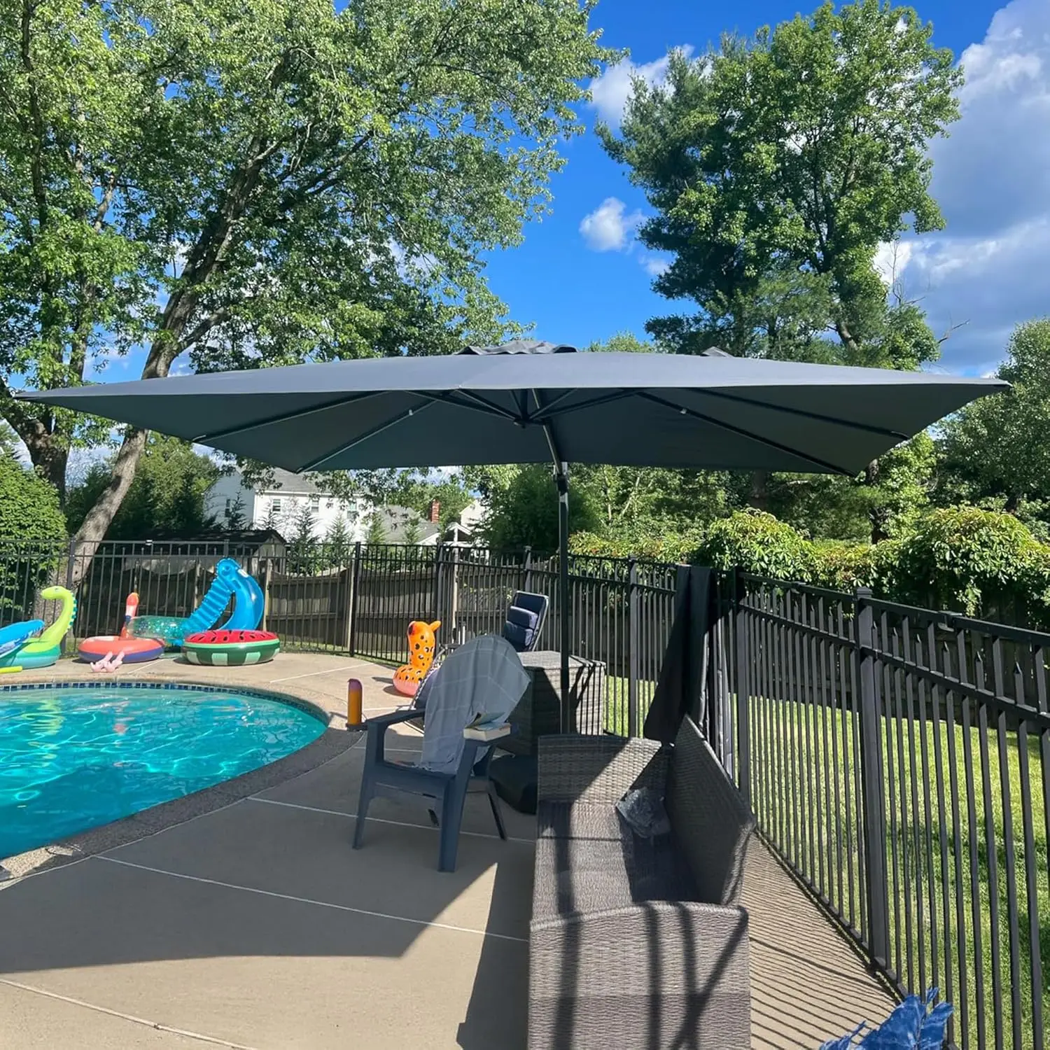 

9' X 11.5' Patio Umbrella with Base Rectangle Cantilever Umbrella Outdoor Offset Umbrella with 360-degree Rotation, Customized