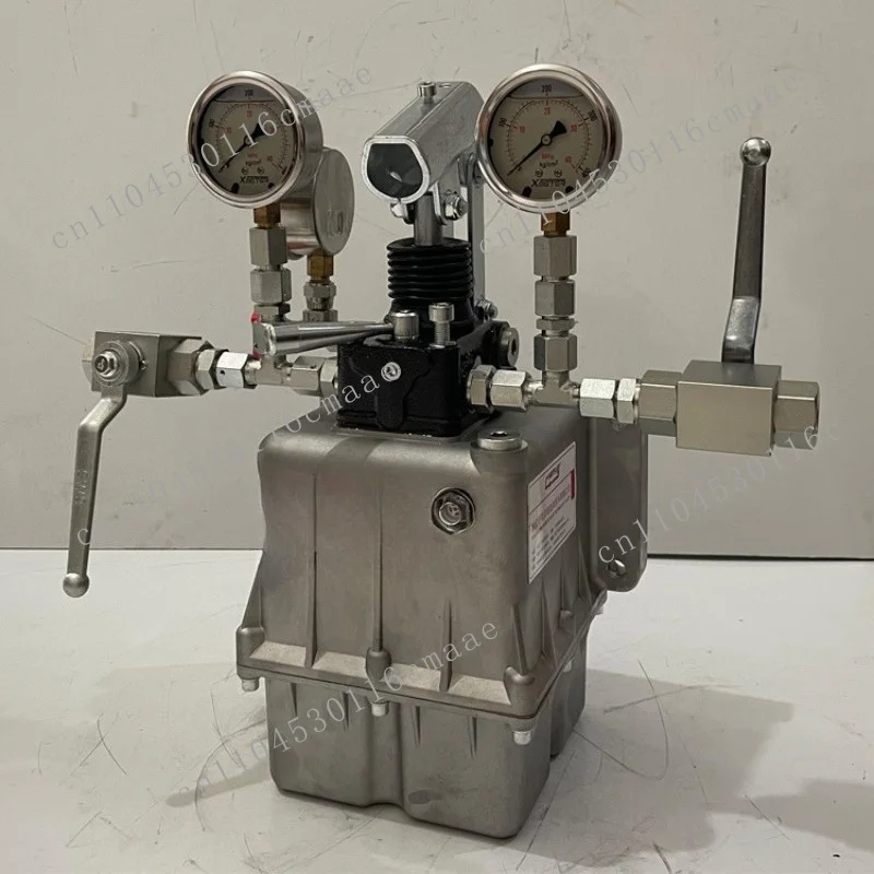 PM25CC-T3AL Double Action Manual Pump with High Pressure Ball Valve Aluminum Alloy Fuel Tank Pressure Gauge