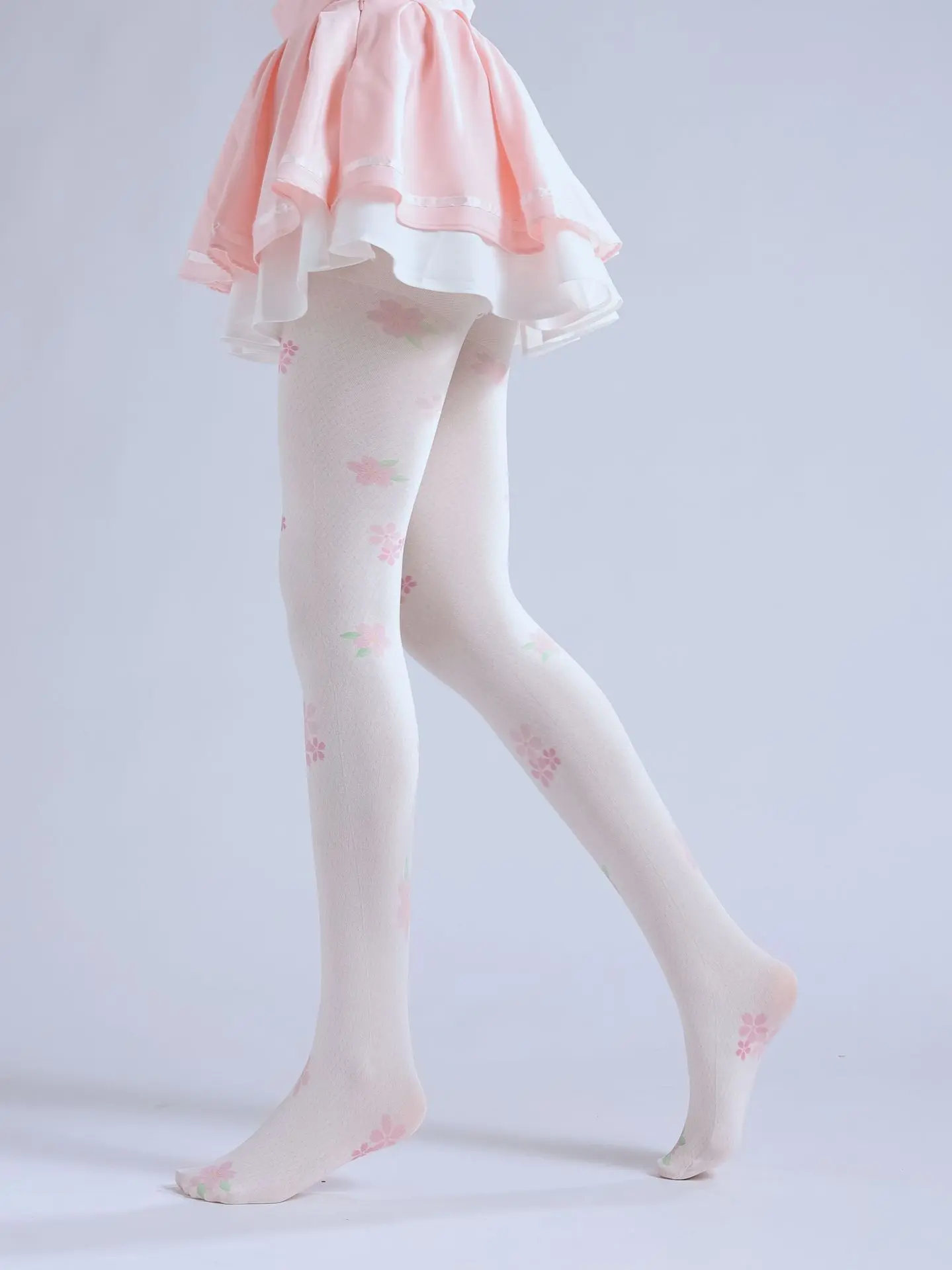 Fashion Simple Light Color Small Mesh Print Women's Pantyhose Autumn Flower Pattern Anime Cosplay Lolita Hottie Tights